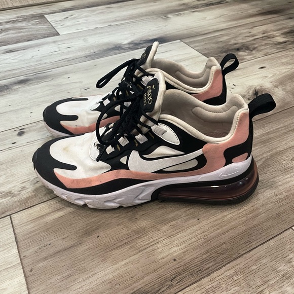 Nike Air Max 270 React - Picture 2 of 6